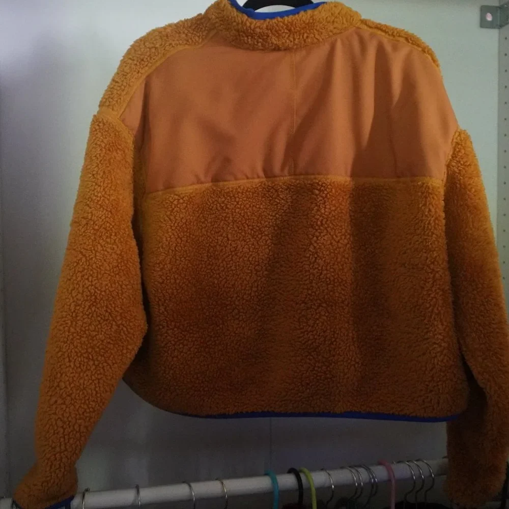 NIKE Fleece Half-Zip Pullover - Picture 5 of 6